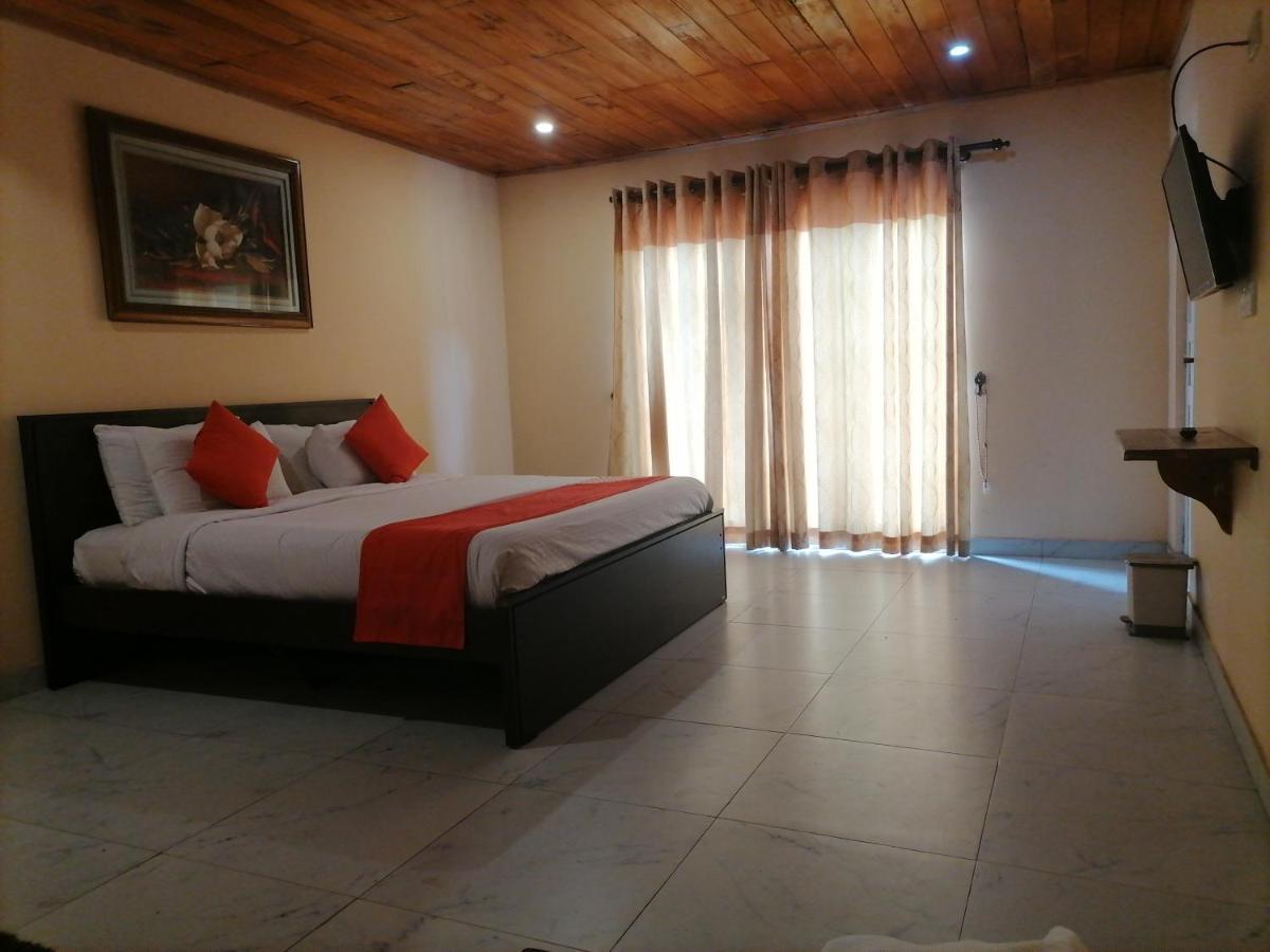 Maha Royal Hotel Nuwara Eliya Kültér fotó