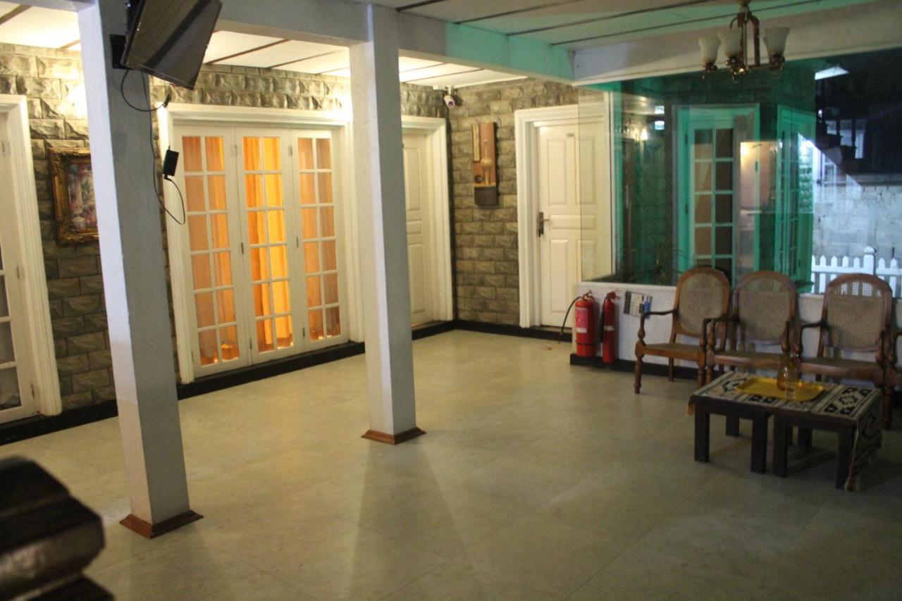 Maha Royal Hotel Nuwara Eliya Kültér fotó