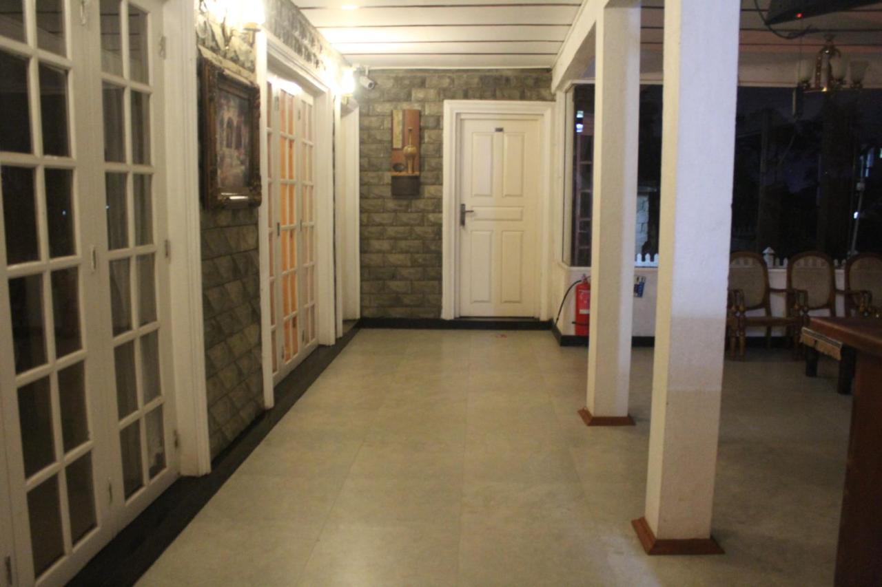 Maha Royal Hotel Nuwara Eliya Kültér fotó