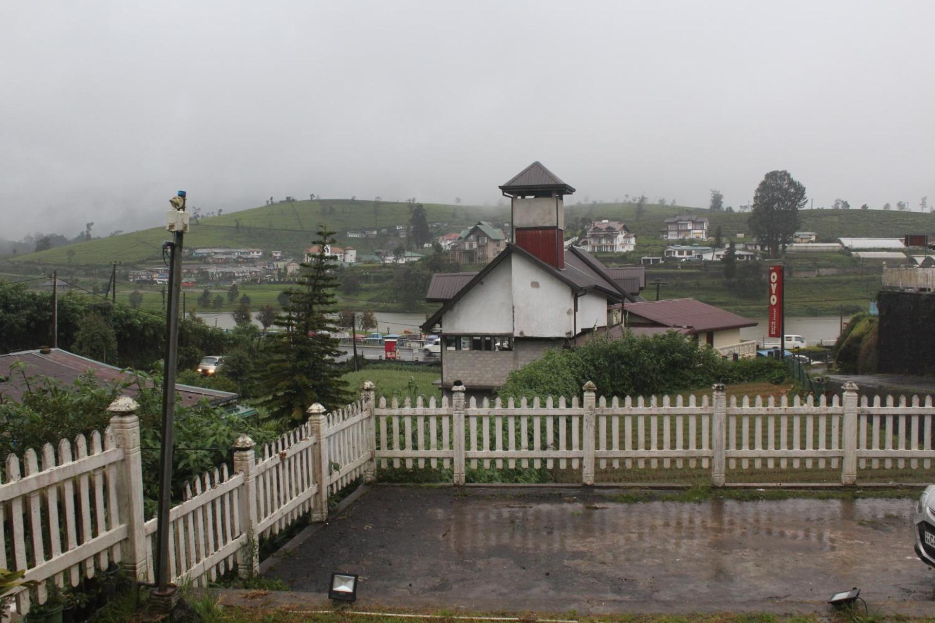 Maha Royal Hotel Nuwara Eliya Szoba fotó