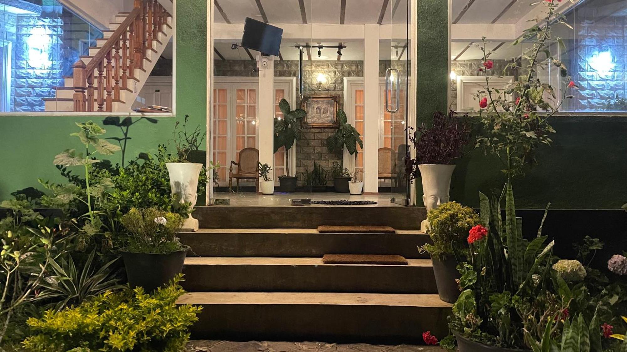 Maha Royal Hotel Nuwara Eliya Kültér fotó